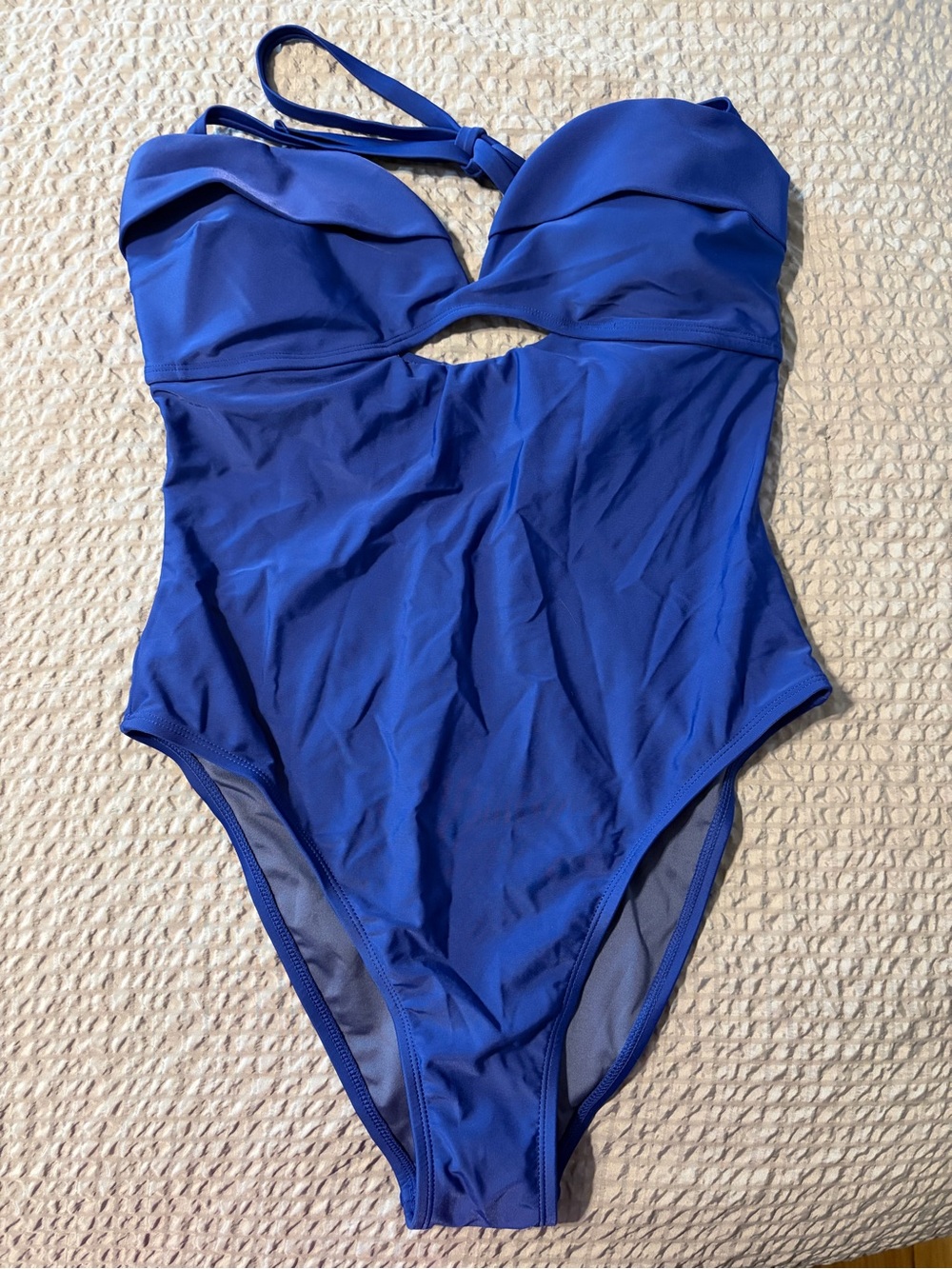 Cupshe Blue One-Piece Swimsuit Medium M Cutout Halter Tie Back Tummy Control